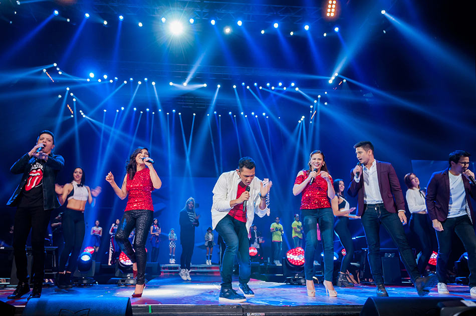 LOOK Kapamilya stars give all in ASAP London show ABSCBN News